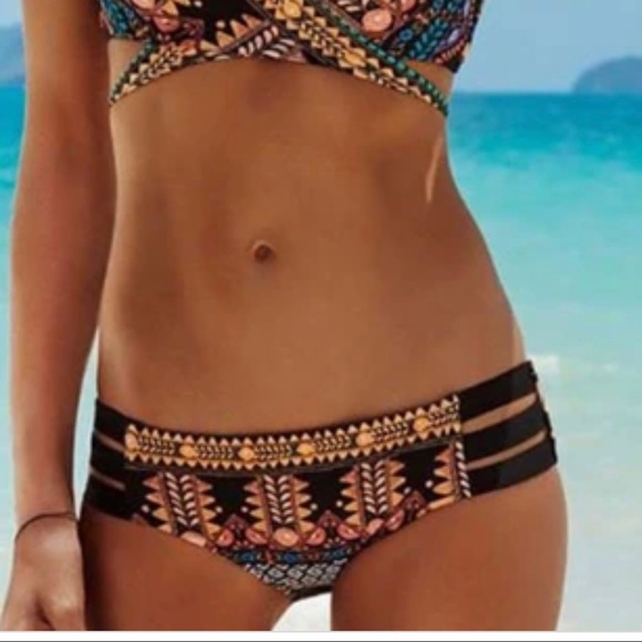 Cupshe tribal bikini - Picture 2 of 5